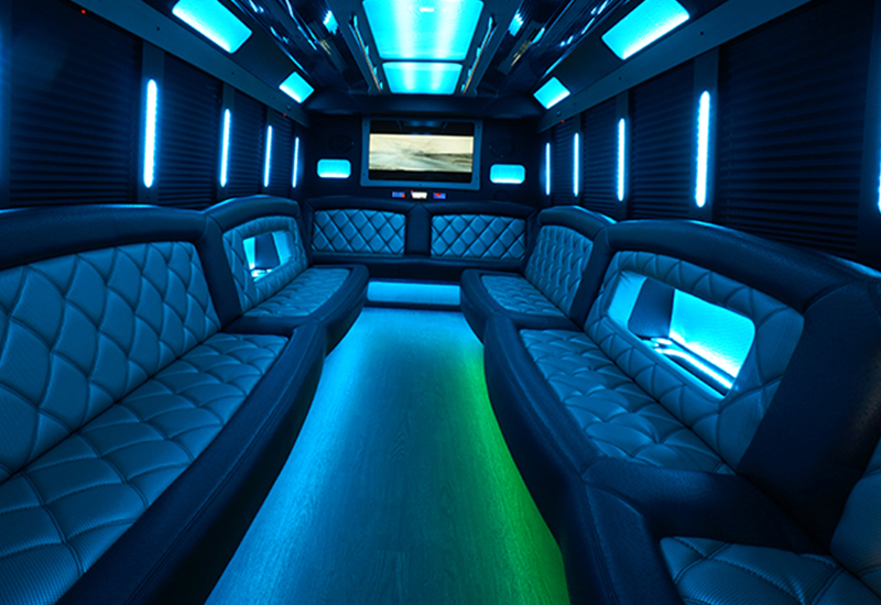 Luxury party buses in San Diego CA